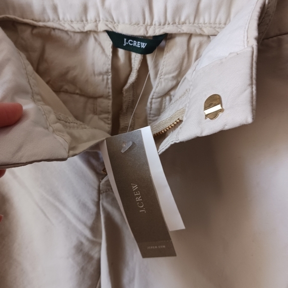 NWT J.Crew City Fit Khaki Capri - Picture 6 of 10